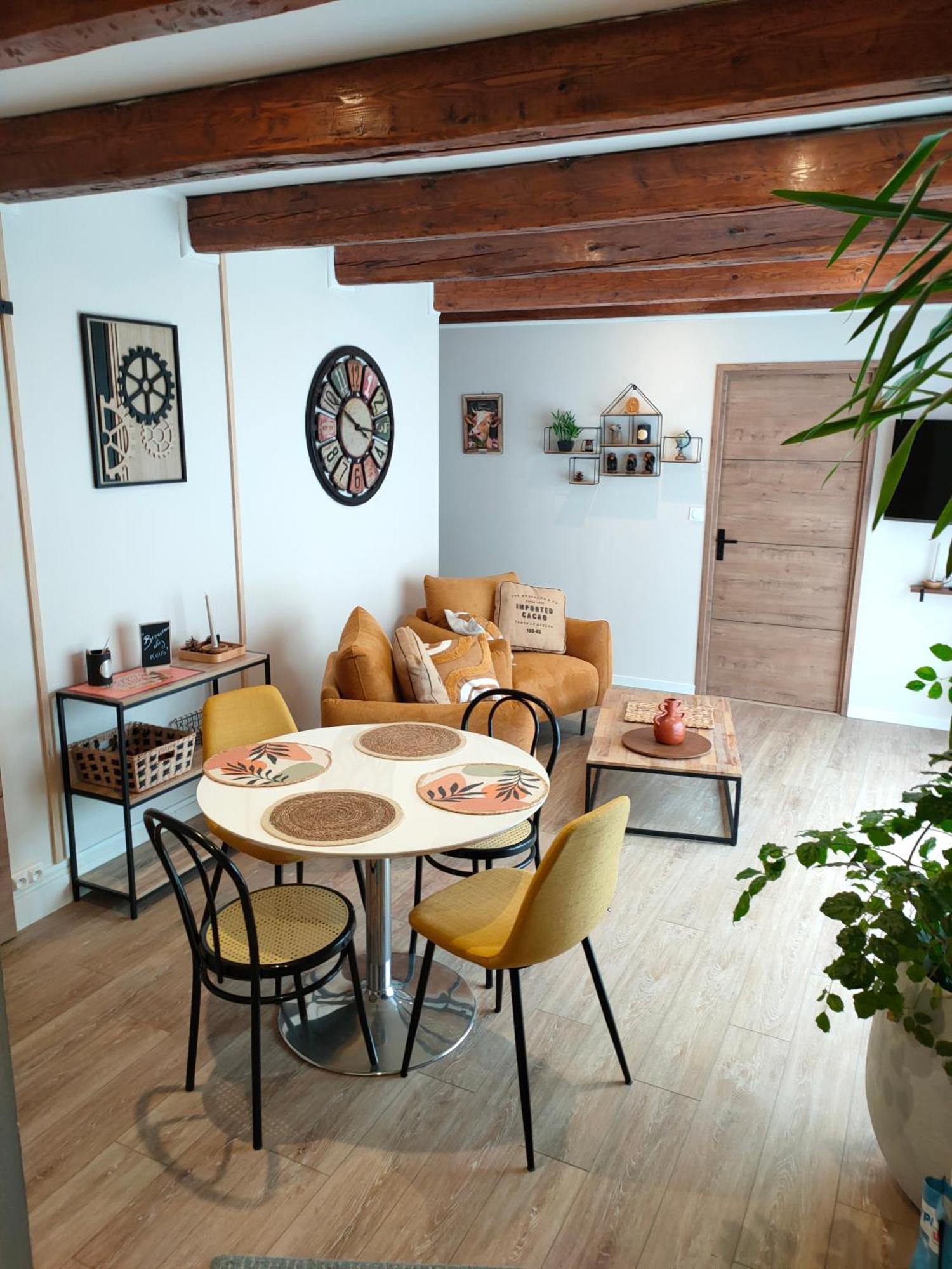Le Ptit Atelier, Appartement Cosy A Champagnole Εξωτερικό φωτογραφία